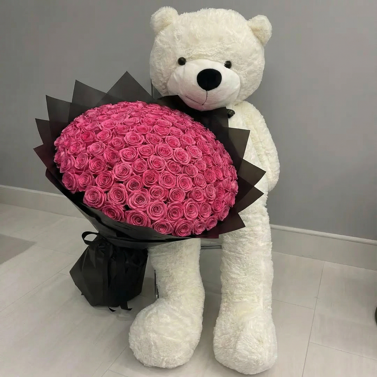 100 Premium pink Roses Bouquet With Giant Teddy