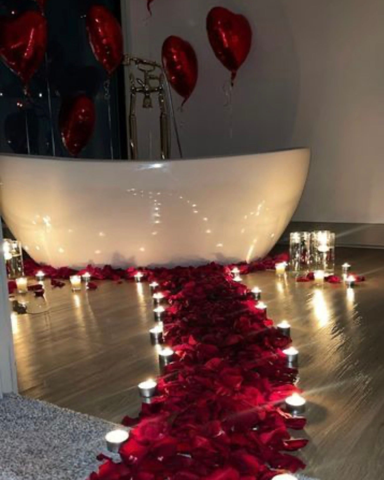 Rose Elegance Romantic Decoration