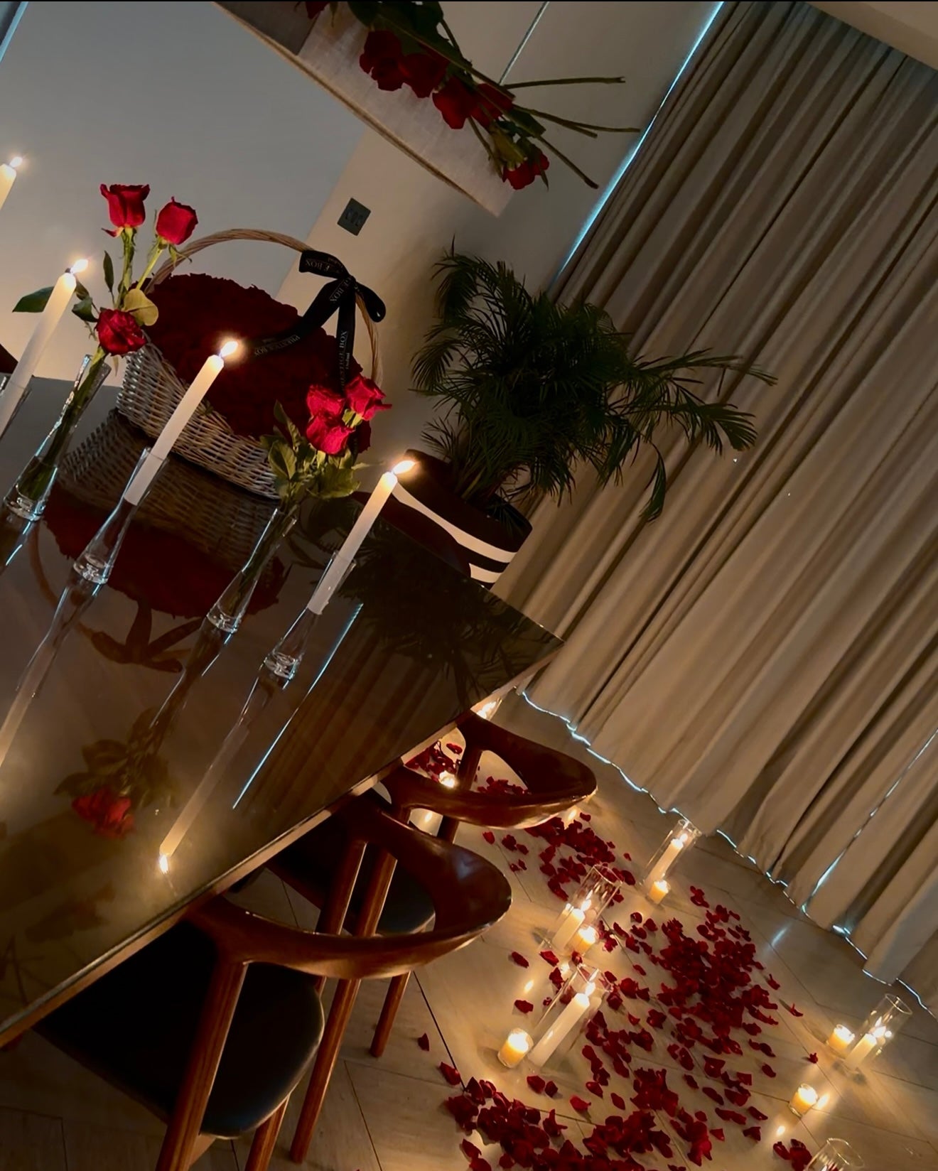 Premium Rose Decoration